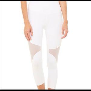 White Alo Leggings brand new with tags